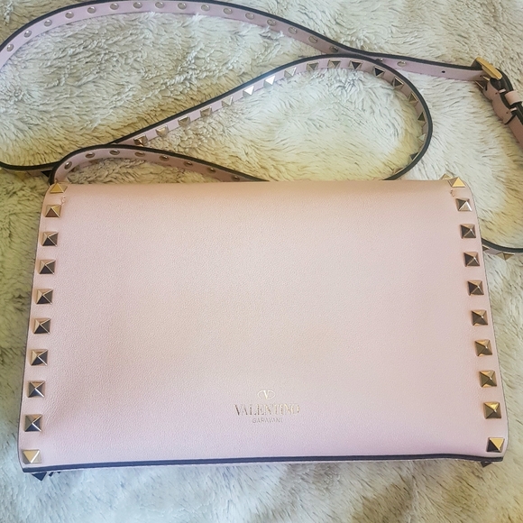 Valentino Garavani Rockstud Flap Bag - Picture 4 of 5